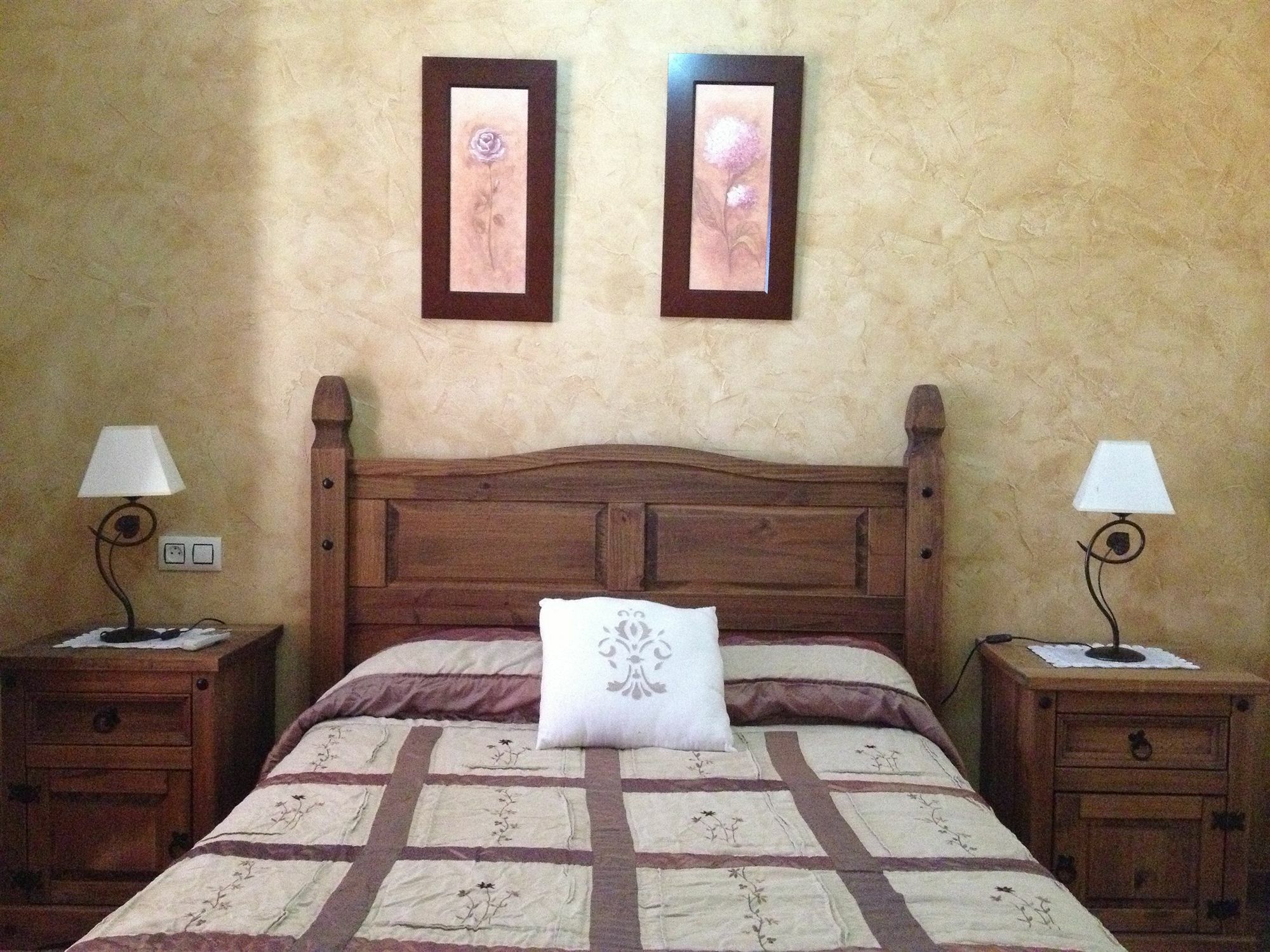 Apartamentos Rurales Complejo Penafiel Zarza La Mayor Ngoại thất bức ảnh